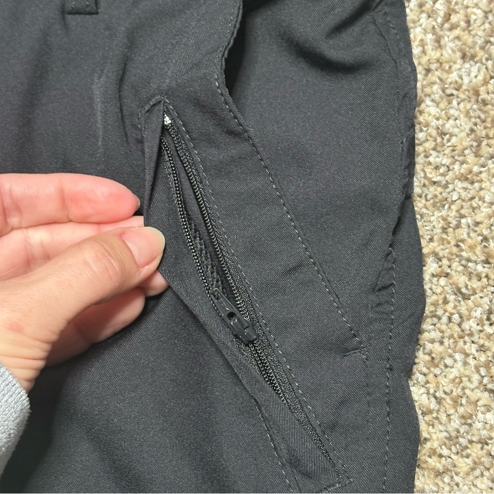 Magellan Women’s Small Outdoors Charcoal Gray Shorts - Picture 4 of 12